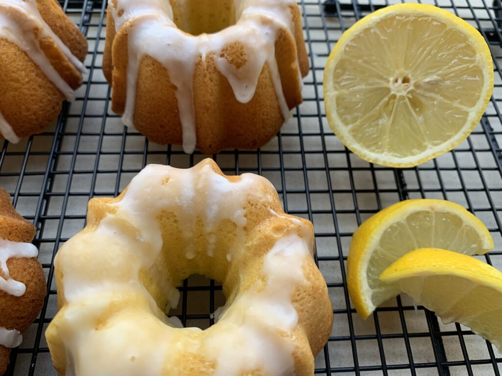 Mini Lemon Drizzle Bundt Cakes ⋆ The Quiet Grove